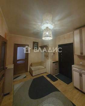 3-к квартира, вторичка, 74м2, 11/17 этаж