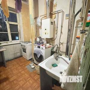 4-к квартира, вторичка, 66м2, 2/2 этаж