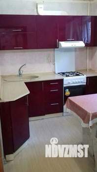 3-к квартира, вторичка, 56м2, 2/5 этаж
