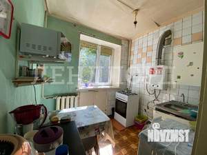 2-к квартира, вторичка, 42м2, 1/5 этаж