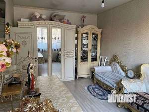 2-к квартира, вторичка, 43м2, 1/4 этаж