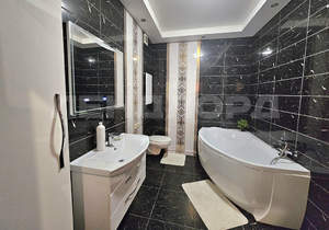 2-к квартира, вторичка, 50м2, 2/18 этаж