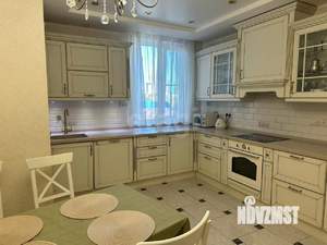 2-к квартира, вторичка, 82м2, 8/21 этаж