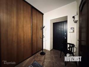 2-к квартира, вторичка, 63м2, 8/16 этаж