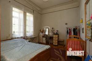 3-к квартира, вторичка, 131м2, 3/3 этаж