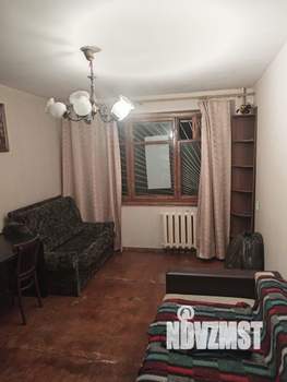 2-к квартира, вторичка, 42м2, 1/5 этаж