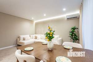 2-к квартира, вторичка, 72м2, 14/25 этаж