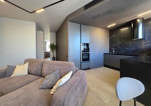 2-к квартира, вторичка, 68м2, 13/13 этаж