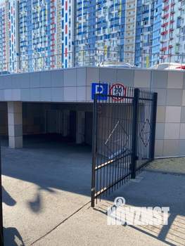 Студия квартира, вторичка, 112м2, 1/25 этаж