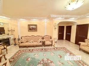 4-к квартира, вторичка, 116м2, 8/16 этаж