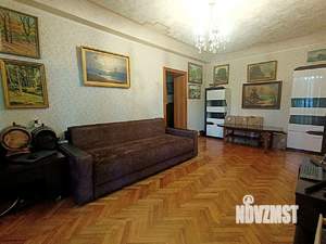 4-к квартира, вторичка, 62м2, 5/5 этаж