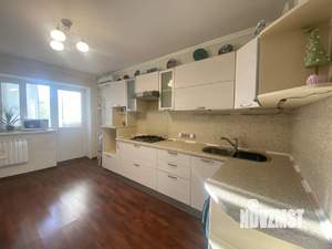 2-к квартира, вторичка, 70м2, 4/10 этаж