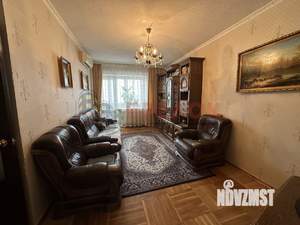 3-к квартира, вторичка, 58м2, 8/9 этаж