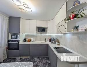 2-к квартира, вторичка, 56м2, 2/18 этаж