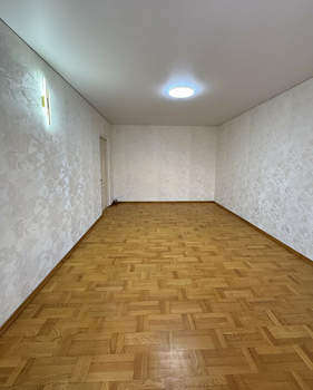 1-к квартира, вторичка, 42м2, 4/9 этаж