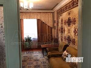 3-к квартира, вторичка, 65м2, 1/2 этаж