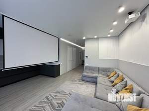 4-к квартира, вторичка, 150м2, 7/10 этаж