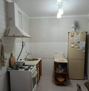 2-к квартира, вторичка, 50м2, 1/9 этаж