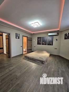 2-к квартира, вторичка, 104м2, 23/32 этаж