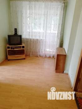 3-к квартира, вторичка, 54м2, 2/2 этаж
