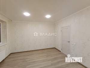 Студия квартира, вторичка, 27м2, 3/5 этаж