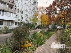 3-к квартира, вторичка, 61м2, 2/10 этаж