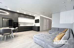 4-к квартира, вторичка, 150м2, 7/10 этаж