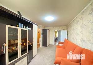 2-к квартира, вторичка, 38м2, 2/2 этаж