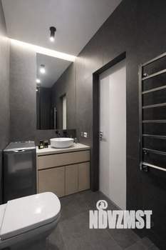 Студия квартира, вторичка, 38м2, 7/32 этаж