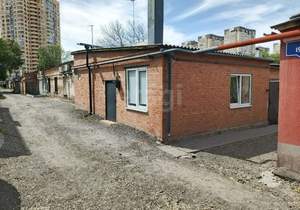 2-к квартира, вторичка, 44м2, 1/1 этаж