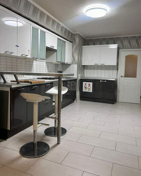 3-к квартира, вторичка, 85м2, 7/10 этаж