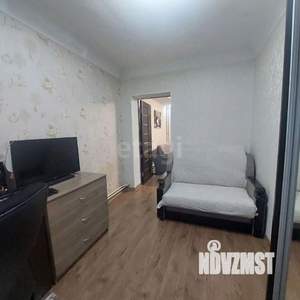 3-к квартира, вторичка, 57м2, 1/2 этаж