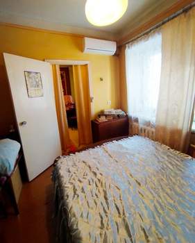 3-к квартира, вторичка, 52м2, 1/9 этаж