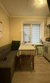 3-к квартира, вторичка, 58м2, 2/5 этаж