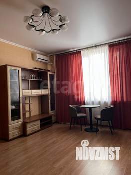 3-к квартира, вторичка, 70м2, 8/17 этаж