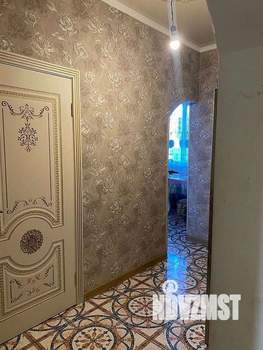 2-к квартира, вторичка, 43м2, 1/4 этаж