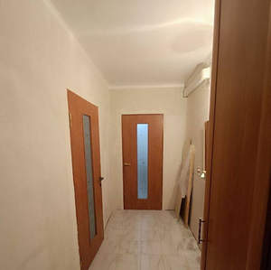 2-к квартира, вторичка, 50м2, 1/9 этаж