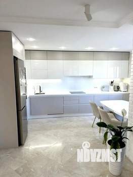 3-к квартира, вторичка, 98м2, 12/25 этаж