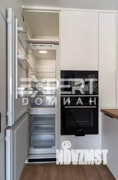 3-к квартира, вторичка, 63м2, 4/24 этаж