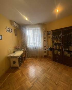 3-к квартира, вторичка, 80м2, 4/5 этаж
