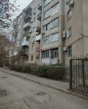 4-к квартира, вторичка, 100м2, 6/6 этаж