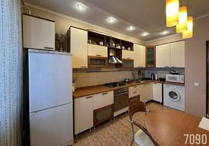 3-к квартира, вторичка, 98м2, 3/10 этаж