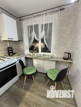 2-к квартира, вторичка, 50м2, 9/9 этаж