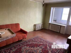 3-к квартира, вторичка, 60м2, 2/2 этаж