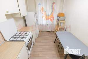 3-к квартира, вторичка, 63м2, 1/9 этаж