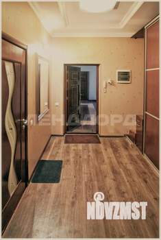 2-к квартира, вторичка, 110м2, 2/4 этаж