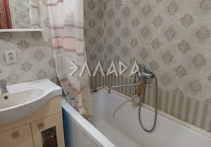 3-к квартира, вторичка, 64м2, 1/9 этаж
