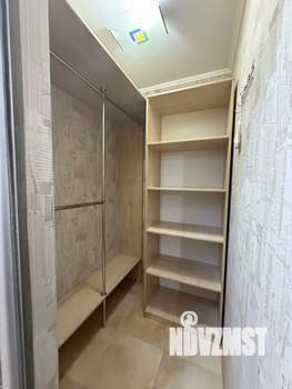 2-к квартира, вторичка, 52м2, 1/10 этаж