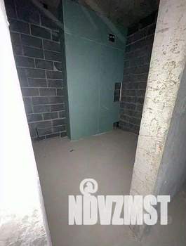 Студия квартира, вторичка, 250м2, 24/24 этаж