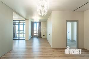 4-к квартира, вторичка, 136м2, 17/24 этаж